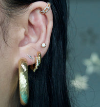 Load image into Gallery viewer, Norah Hoops - KiraaJewel