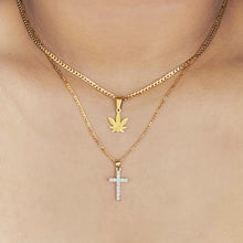 Load image into Gallery viewer, Nova Leaf Necklace - KiraaJewel