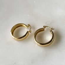 Load image into Gallery viewer, Akira Hoops - KiraaJewel