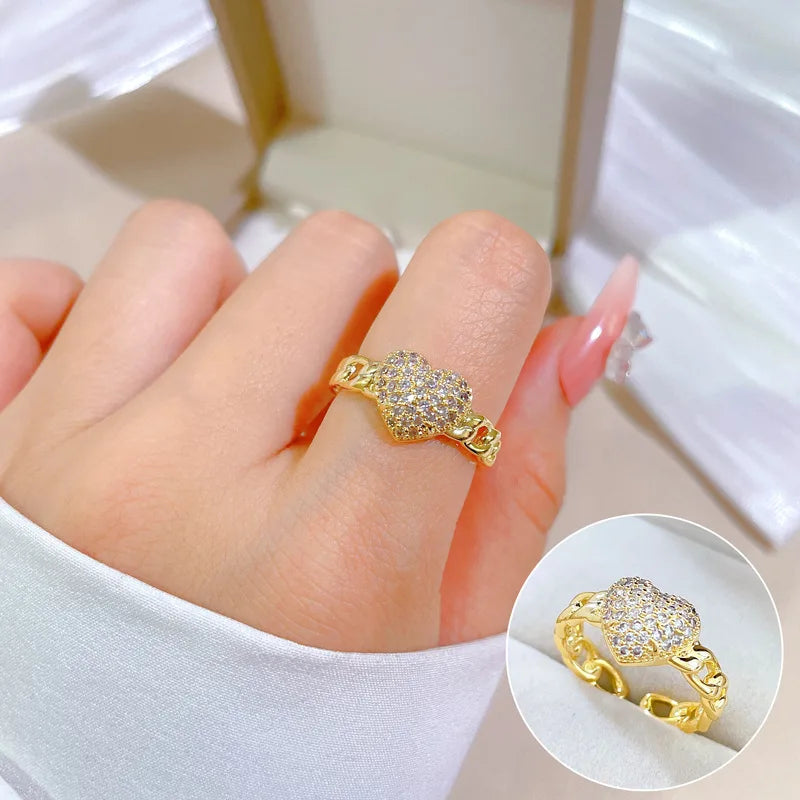 Vivi Heart Ring