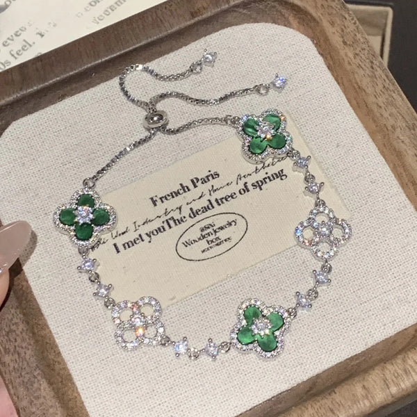 Lucky Clover Pearl Bracelet