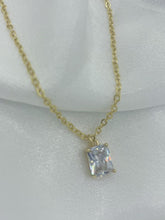 Load and play video in Gallery viewer, Snoh Crystal Necklace
