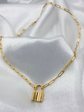 Load image into Gallery viewer, Lauren Lock Paper Link Necklace - KiraaJewel
