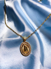 Load image into Gallery viewer, Kersten Mary Necklace - KiraaJewel
