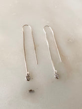 Load image into Gallery viewer, Anma Silver Threader Earrings - KiraaJewel
